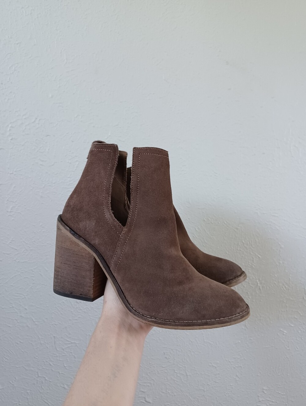 Steve Madden Salene Suede Leather Ankle Booties
